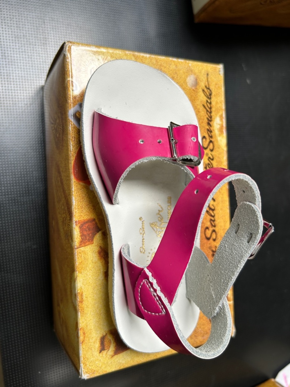 Salt Water Sandals by Hoy Hot Pink Buckle Girls Sandal. NWT. - Picture 3 of 6